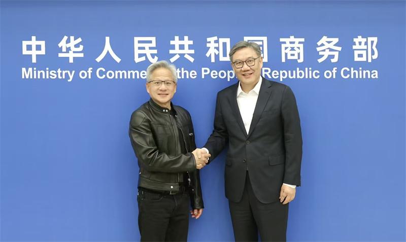 中国持续优化营商环境，深化人工智能领域国际合作