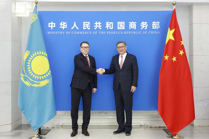 中哈经贸合作提质升级，共同培育贸易新业态与新兴领域