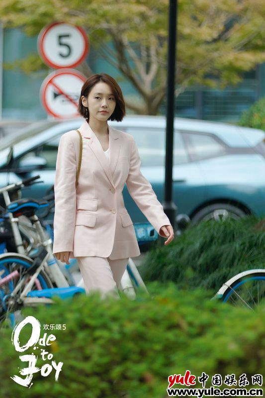 欢乐颂5五美迎战生活挑战，拒绝内耗开启全新人生篇章